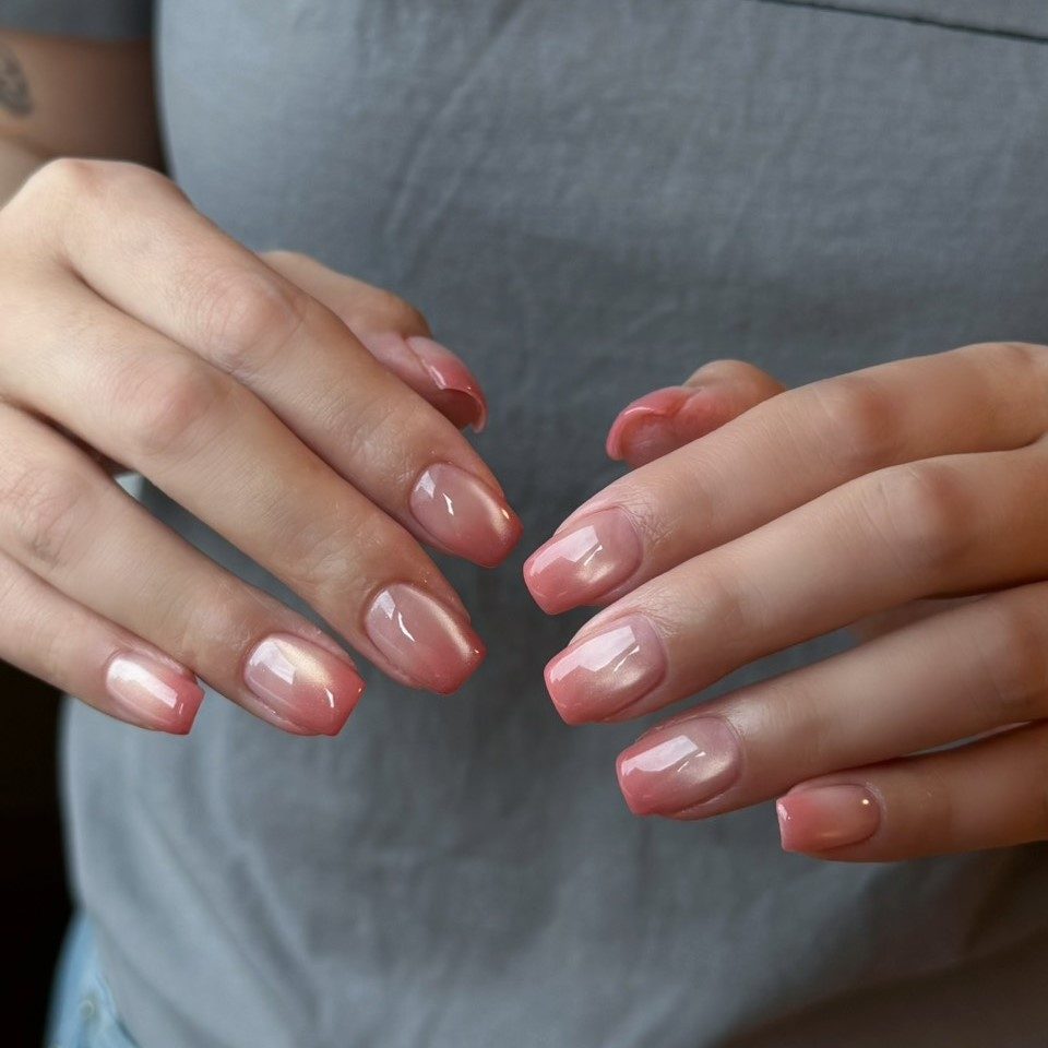 eeelly nail 灰白色系凝膠美甲作品照